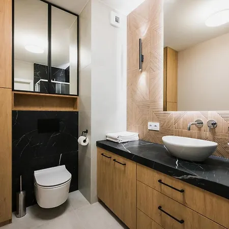 Apartment Tauron Arena With Garage - Lema *