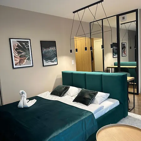 Lägenhet Tauron Arena With Garage - Lema